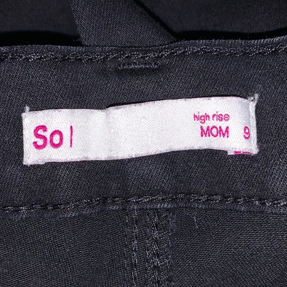 Black Ripped Jeans - Picture 4 of 6